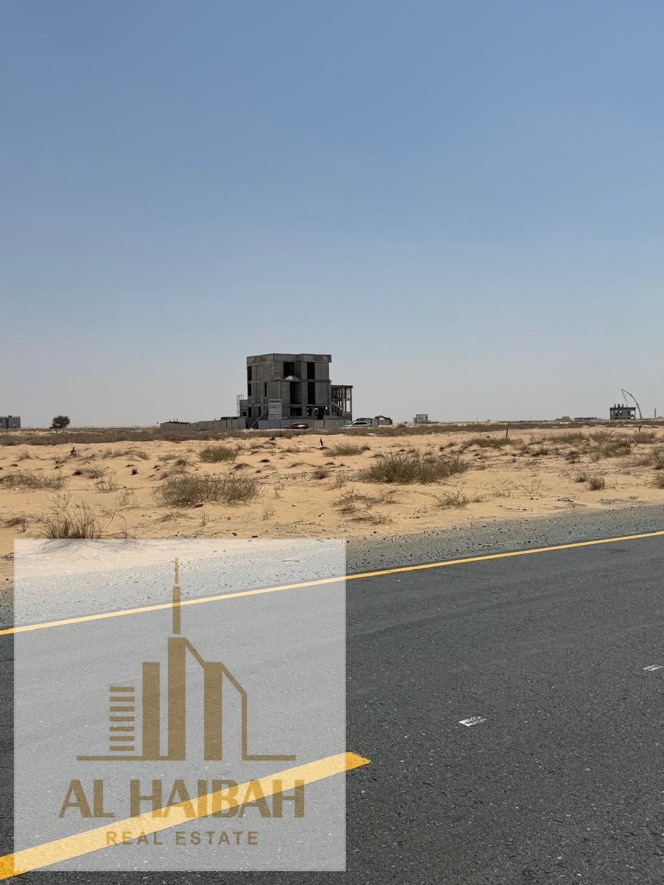 For sale: Residential and commercial land in Rawdat Al Qurt area, prime location and price on Khorfakkan Street and close to Emirates Road.
