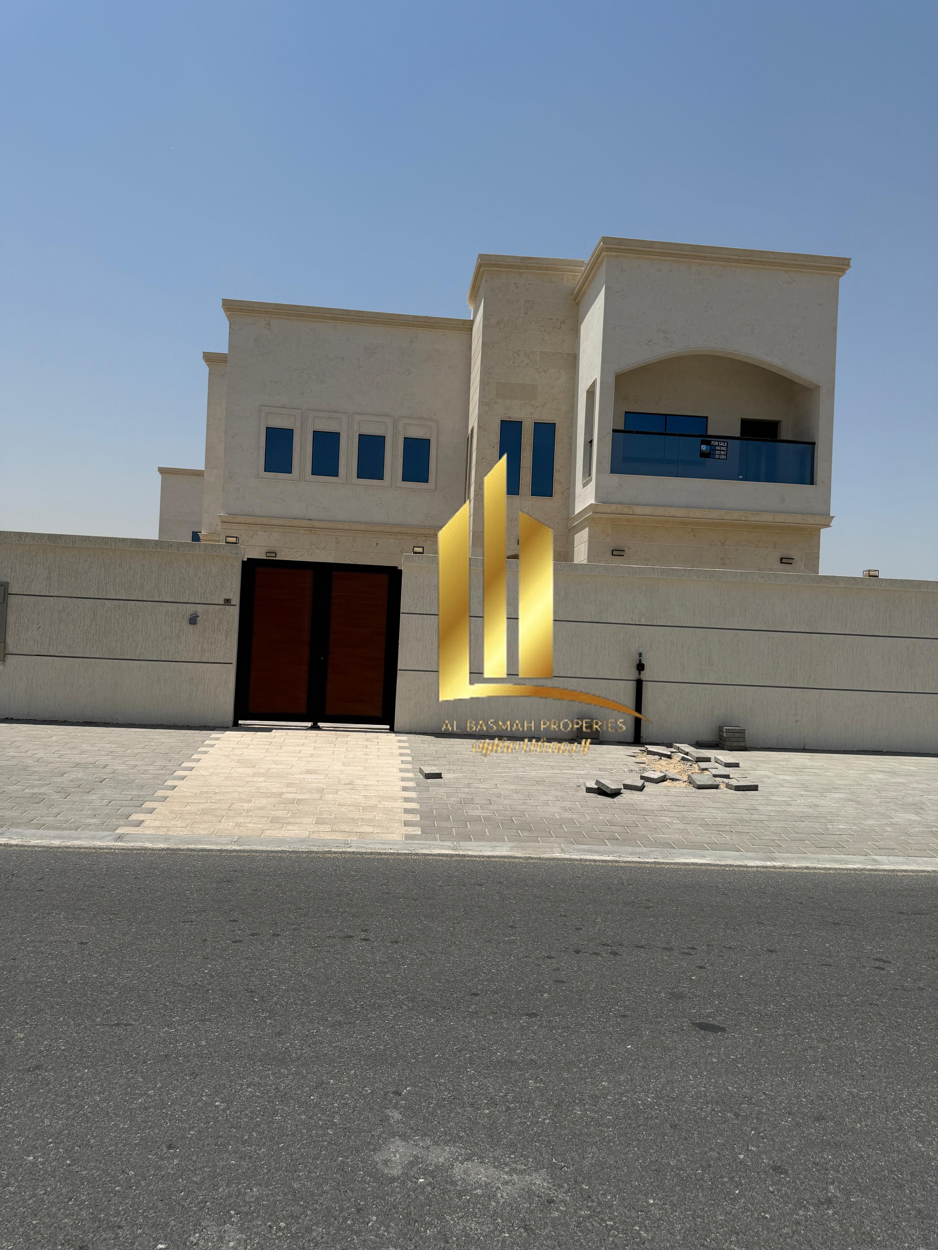 Villa for sale in Sharjah / Al Hoshi, 10,000 square feet Ground floor Majlis + hall + dining room + kitchen with appliances, master bedroom + maid's