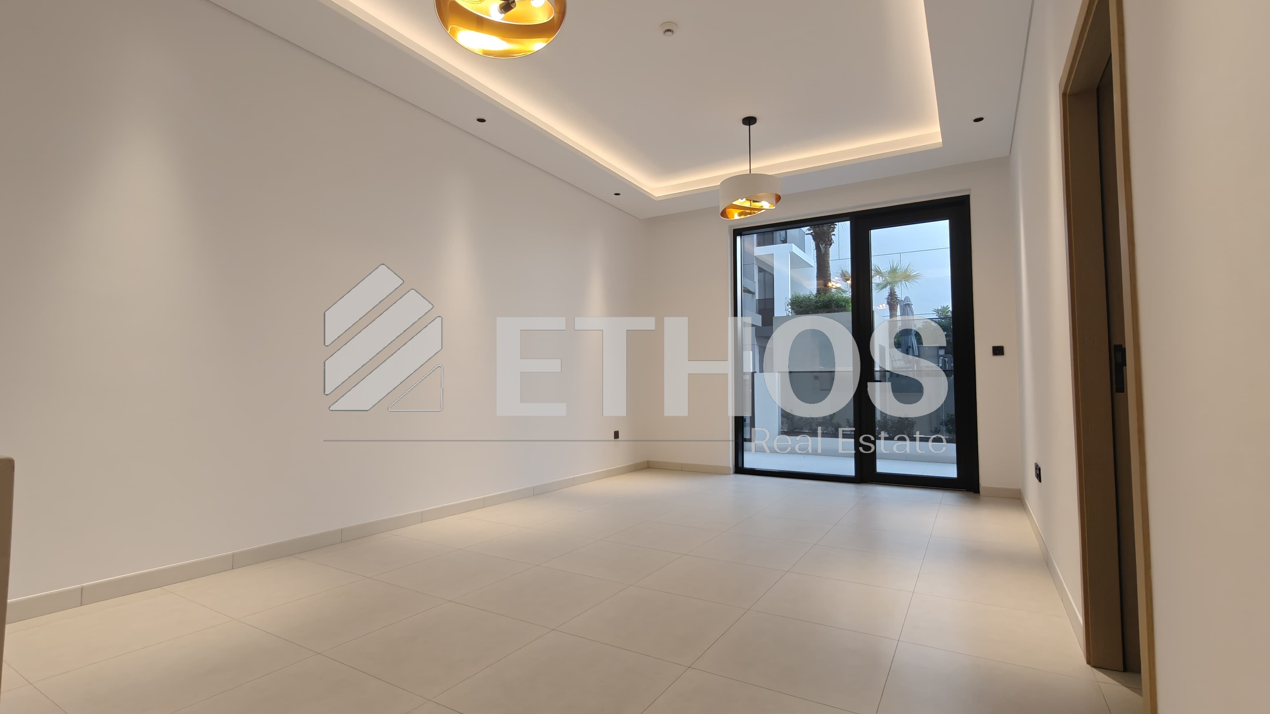 With Study | Brand New | Pool Access | Close To Mall