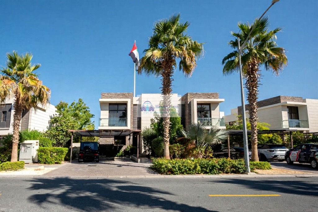 VACANT 3 BED VILLA PICADALLY GREEN DAMAC HILLS FOR 5.4 MILLION