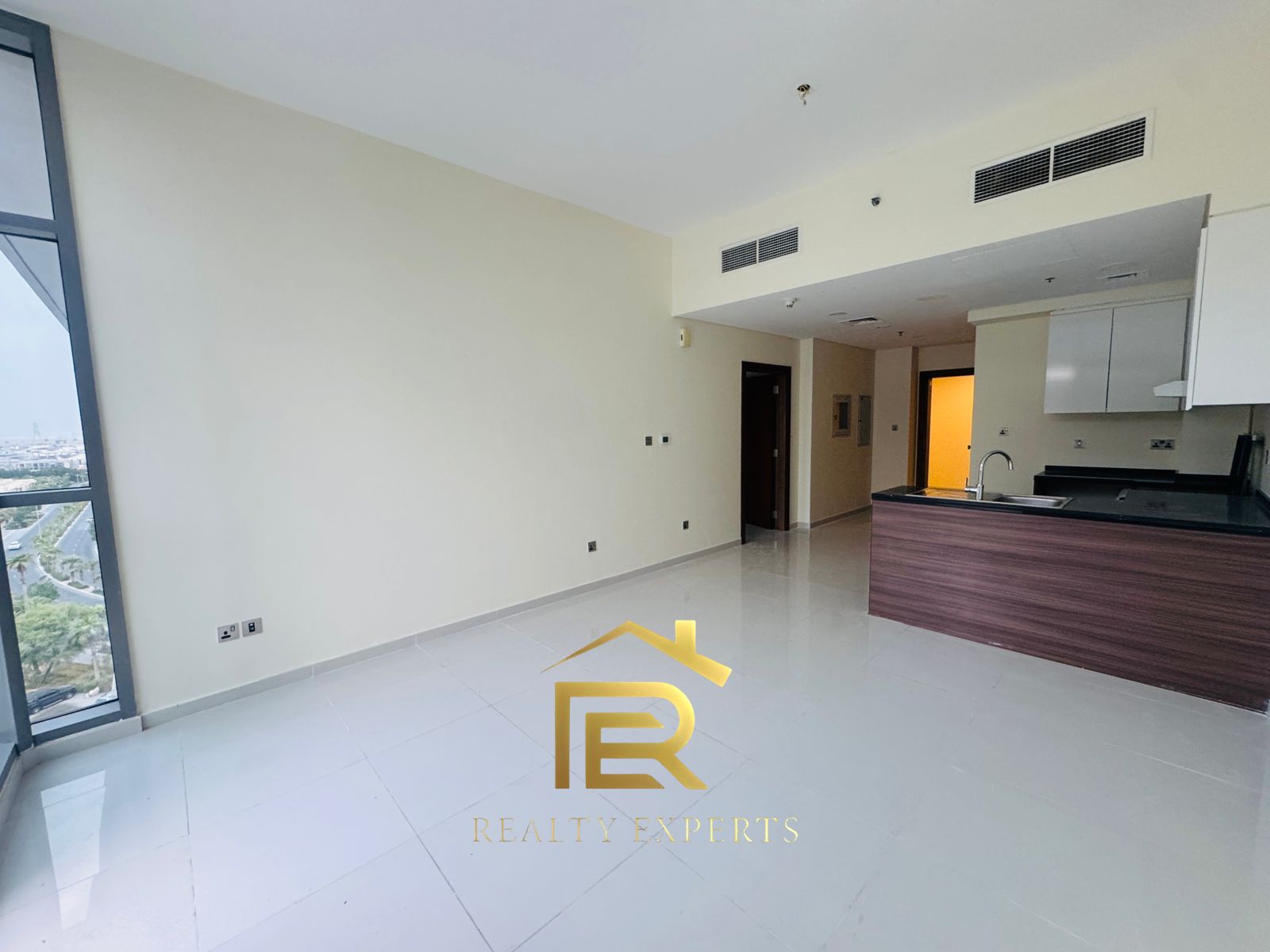 Spacious Apartment for Rent in Loreto, Damac Hills – AED 82,000 per year