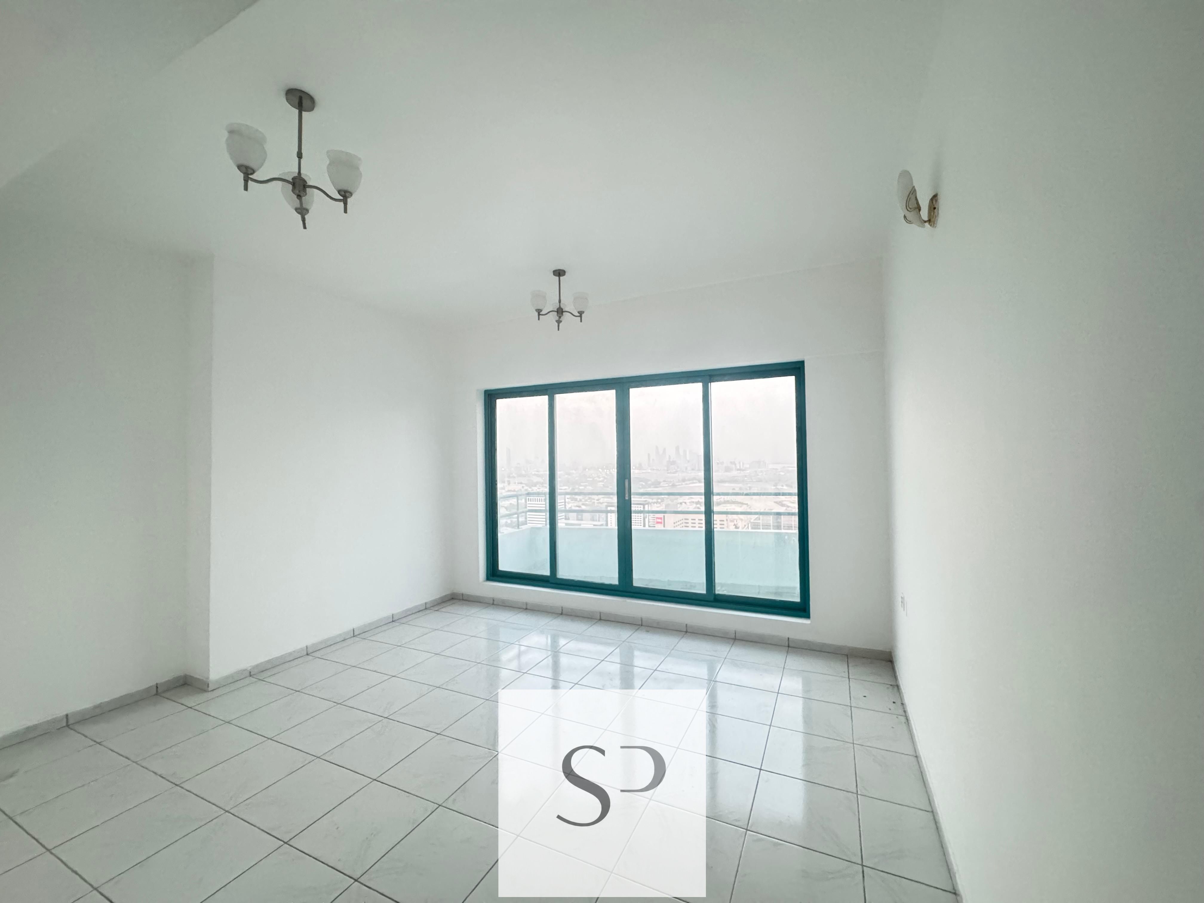 Near Metro | Chiller Free | SHEIKH ZAYED ROAD