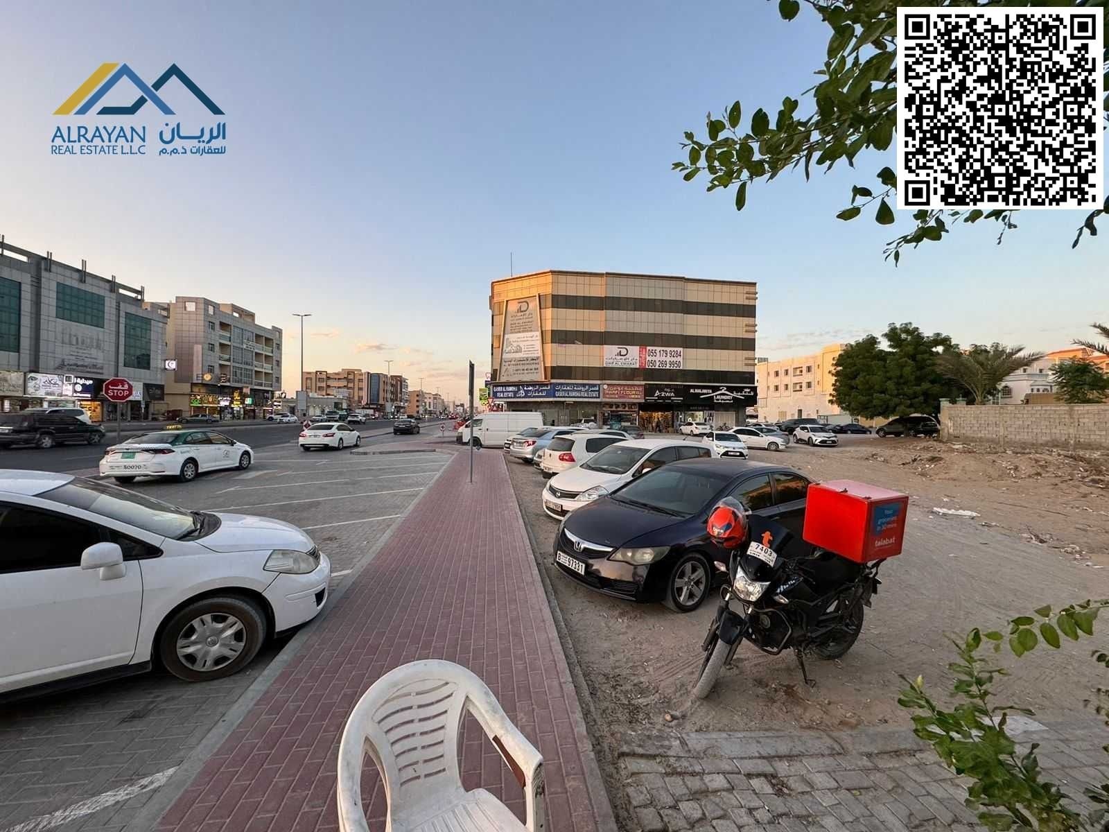 Corner of two streets on Sheikh Ammar Street with a wide setback, a very excellent location and a reasonable price