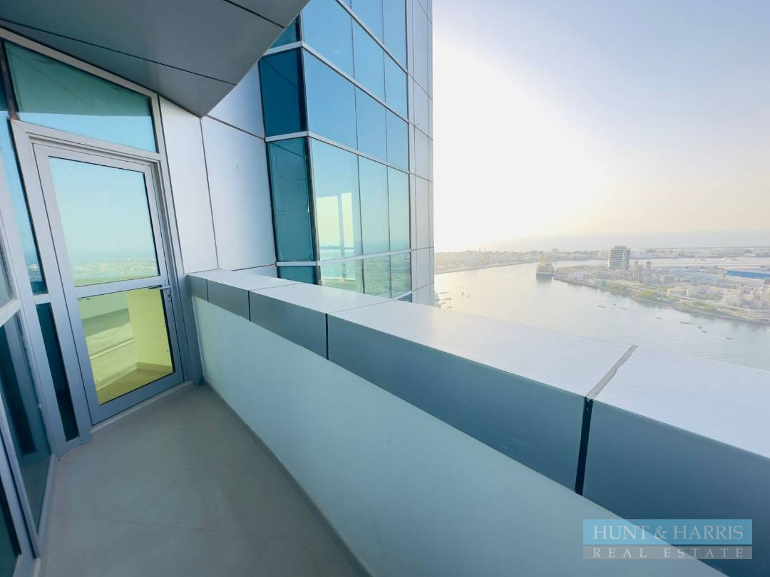 3 Bedroom for Sale - Julphar Towers - Ras Al Khaimah - High Floor