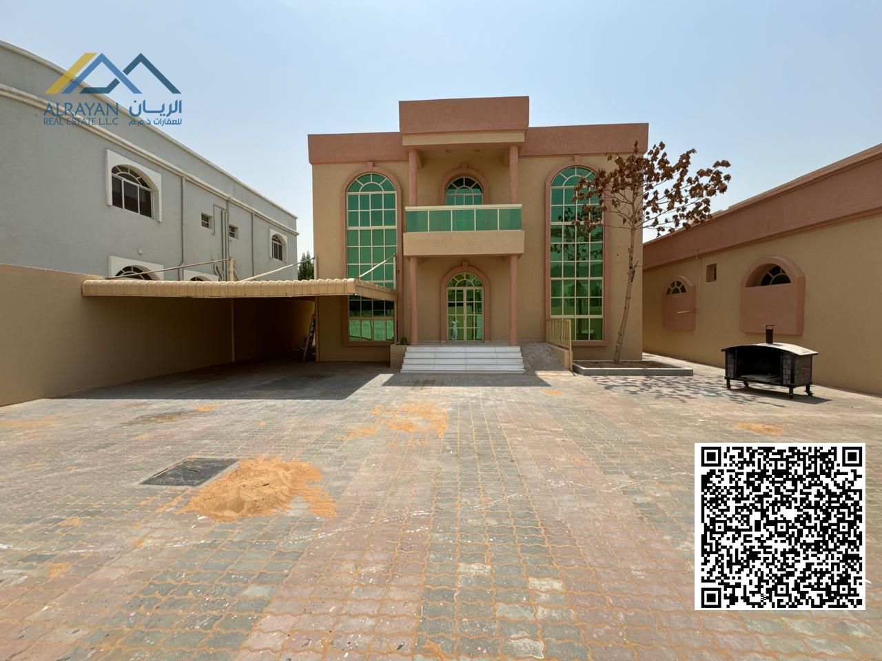 Including electricity, water and air conditioning. Freehold for all nationalities with easy banking facilities.