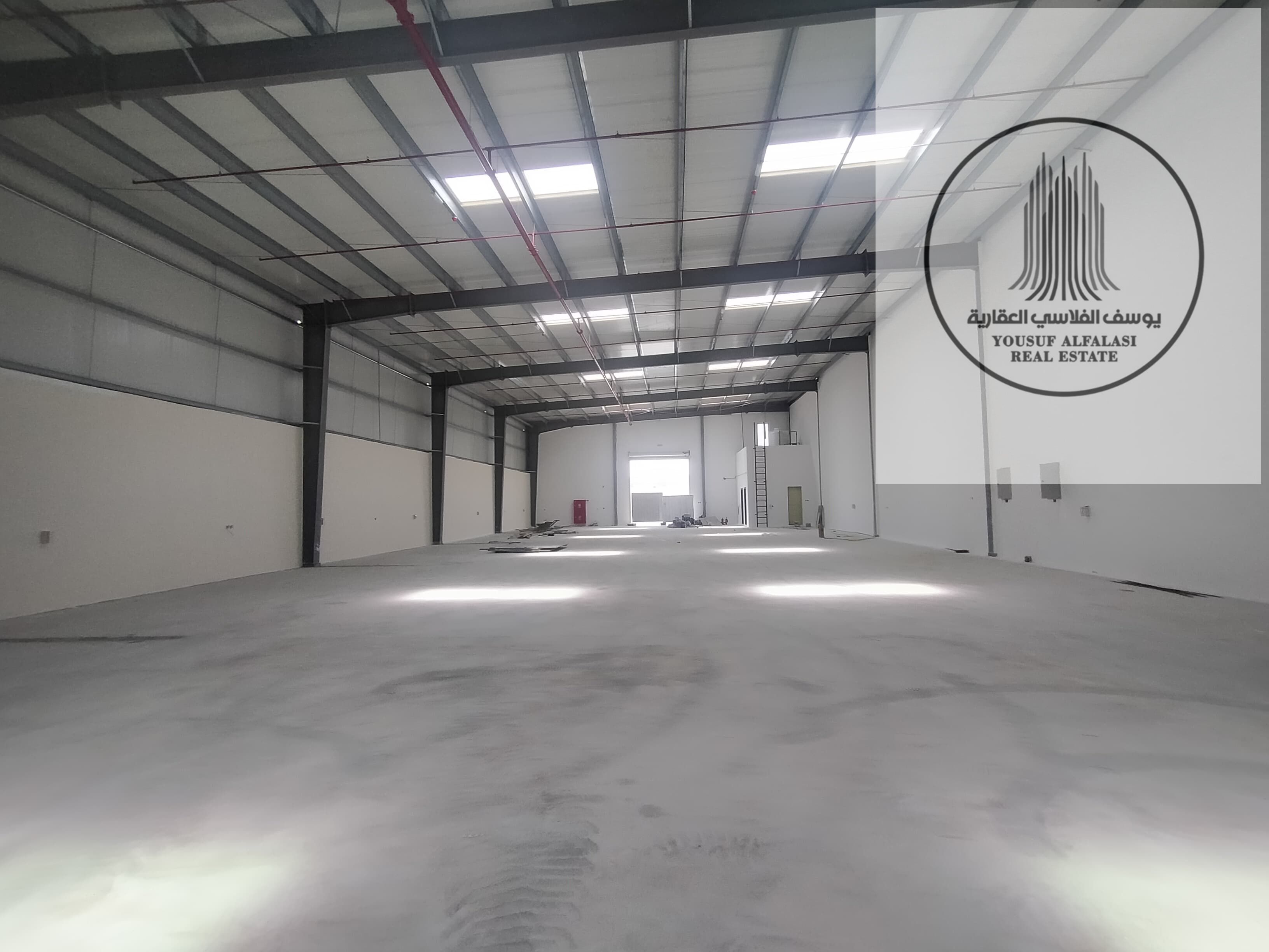 For rent: 2,000 square feet warehouse in Sharjah Industrial 18
