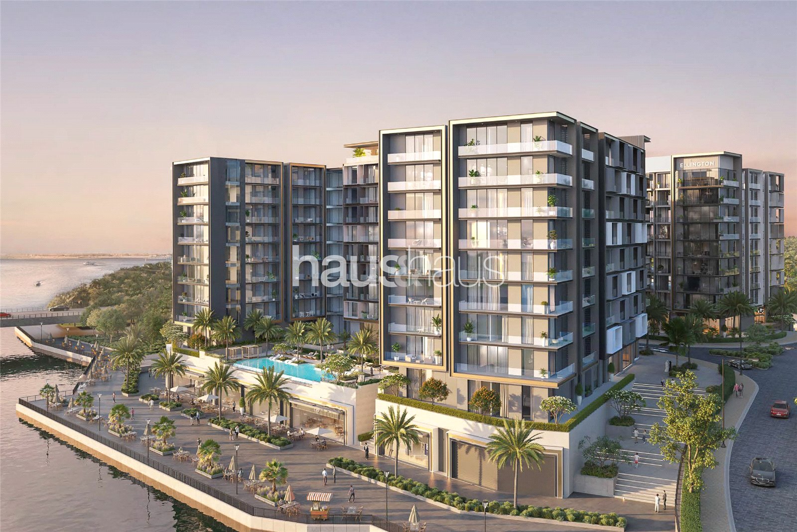 Building expert | Waterfront living | Large layout