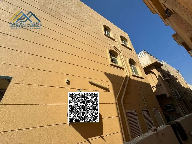 A distinctive investment opportunity * Building for sale at a competitive price * In a very excellent location near Sheikh Ammar Street *