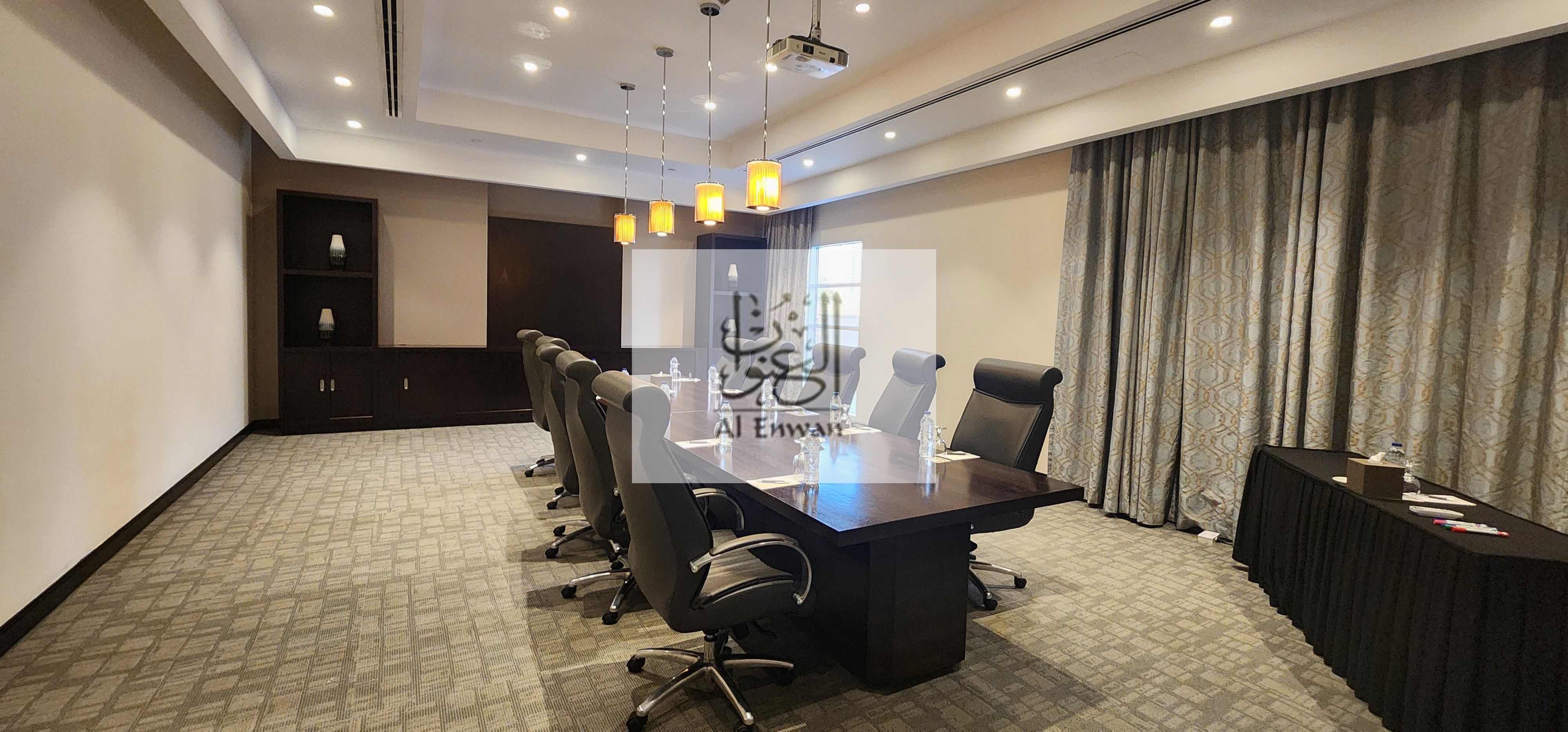 Business center for rent in Sheraton hotel Sharjah