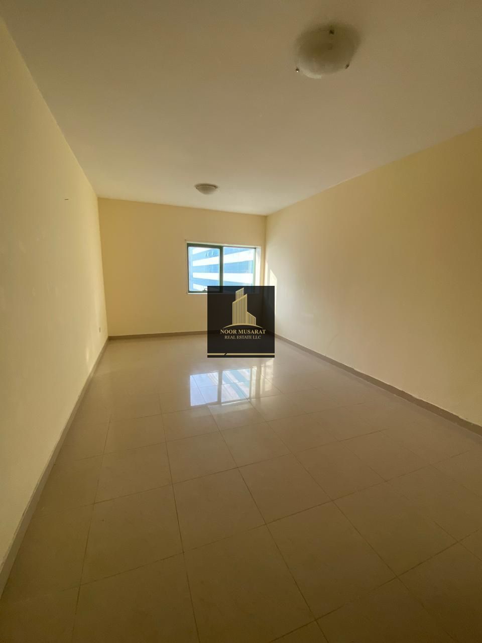Luxury 1 bhk apartment with Master Room near Nesto