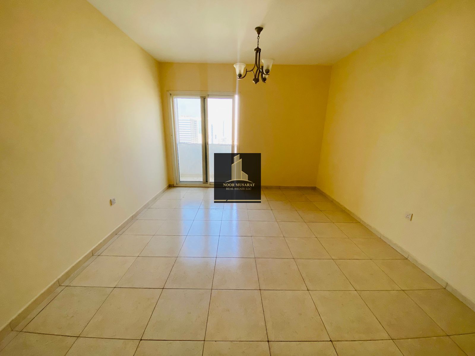 Free Jim & Pool !!Spacious 1Bhk With 2Washroom + Balcony Just In 42k For Family Close To Al Nahda Park Shj Call Hamza