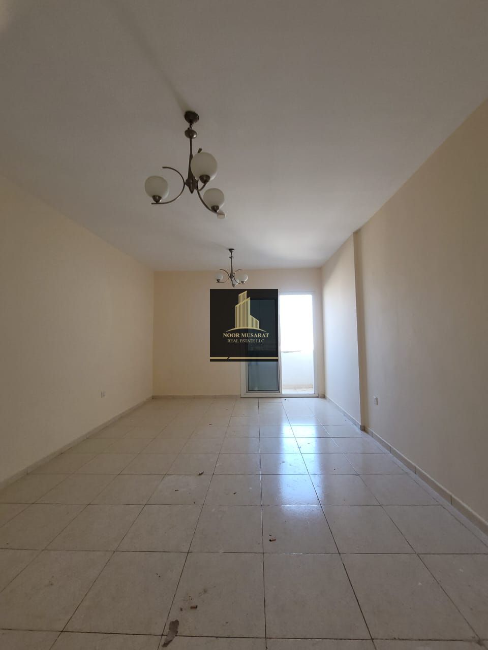 Spacious 1Bhk With 2 Washroom + Balcony Just In 40k For Family Close To Sahara center Al Nahda Shj for details call watsapp Ameer