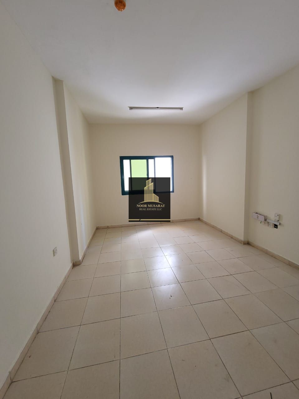 Family building - 1Bhk With Balcony Now Rent 36K Only 6 Cheques Near Nahda Park in Al nahda Sharjah Call Abbas