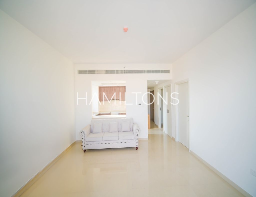 Stylish Apartment | Family-Friendly | Resale