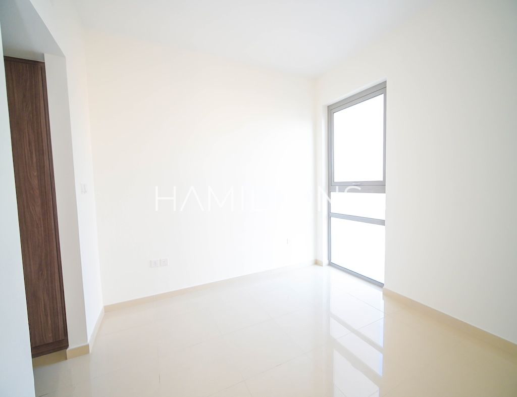 Modern Design | All-Inclusive Amenities | Resale