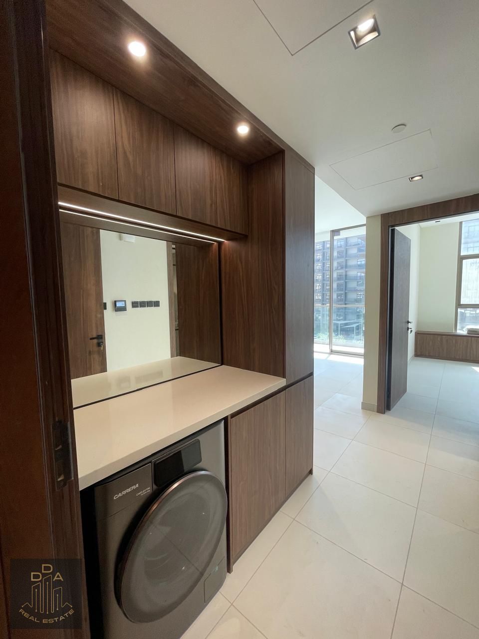 BRAND NEW | VACANT | EQUIPPED KITCHEN | PANORAMIC VIEW