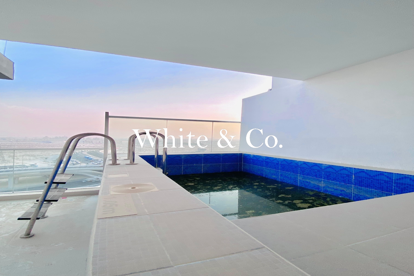 Private Plunge Pool | Vacant Now | Duplex