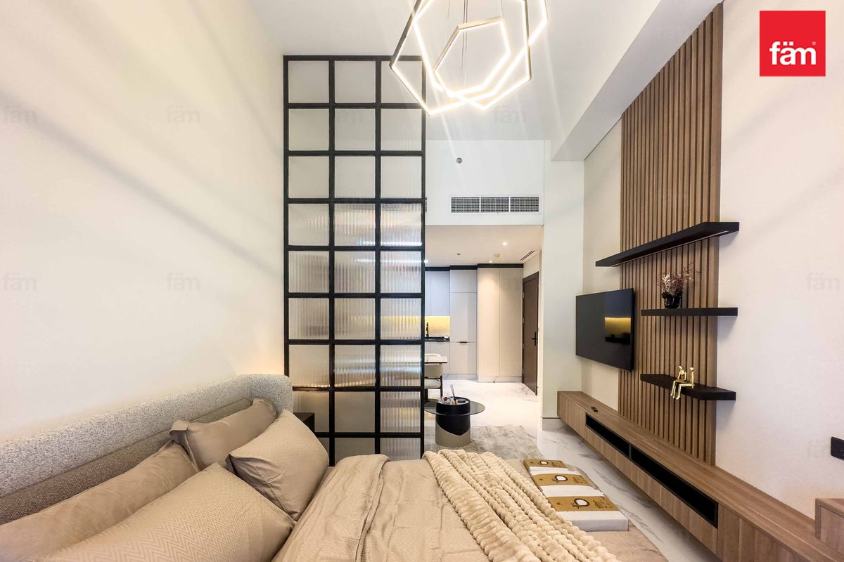 Prime Location | Upgraded | Vacant
