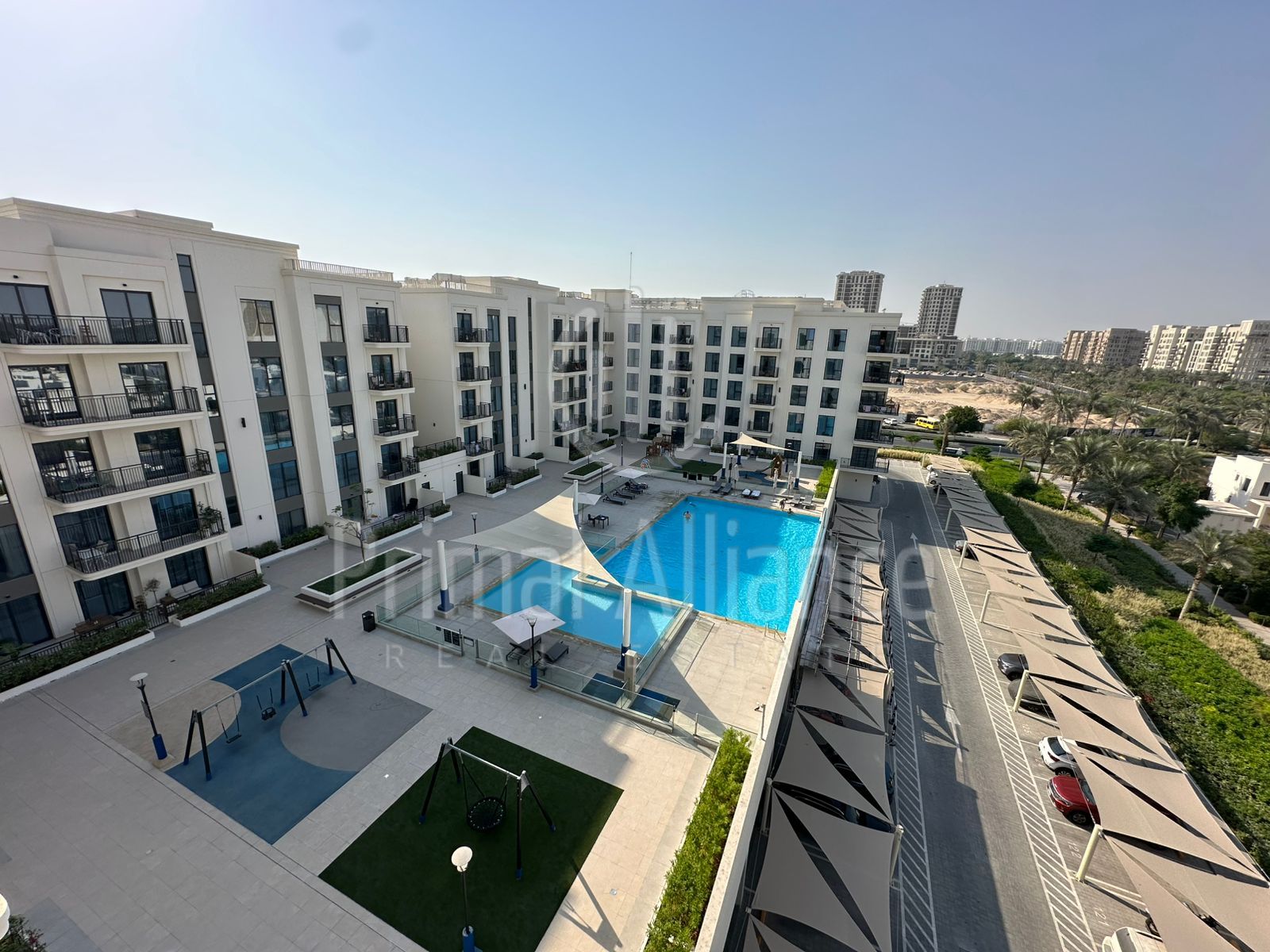 EXCLUSIVE | 4 CHEQUES | POOL AND TOWNHOUSES VIEW | LARGEST LAYOUT