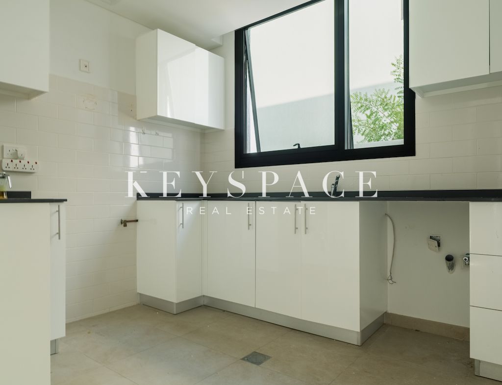 Luxurious Corner Villa in a Peaceful Family Community | Resale