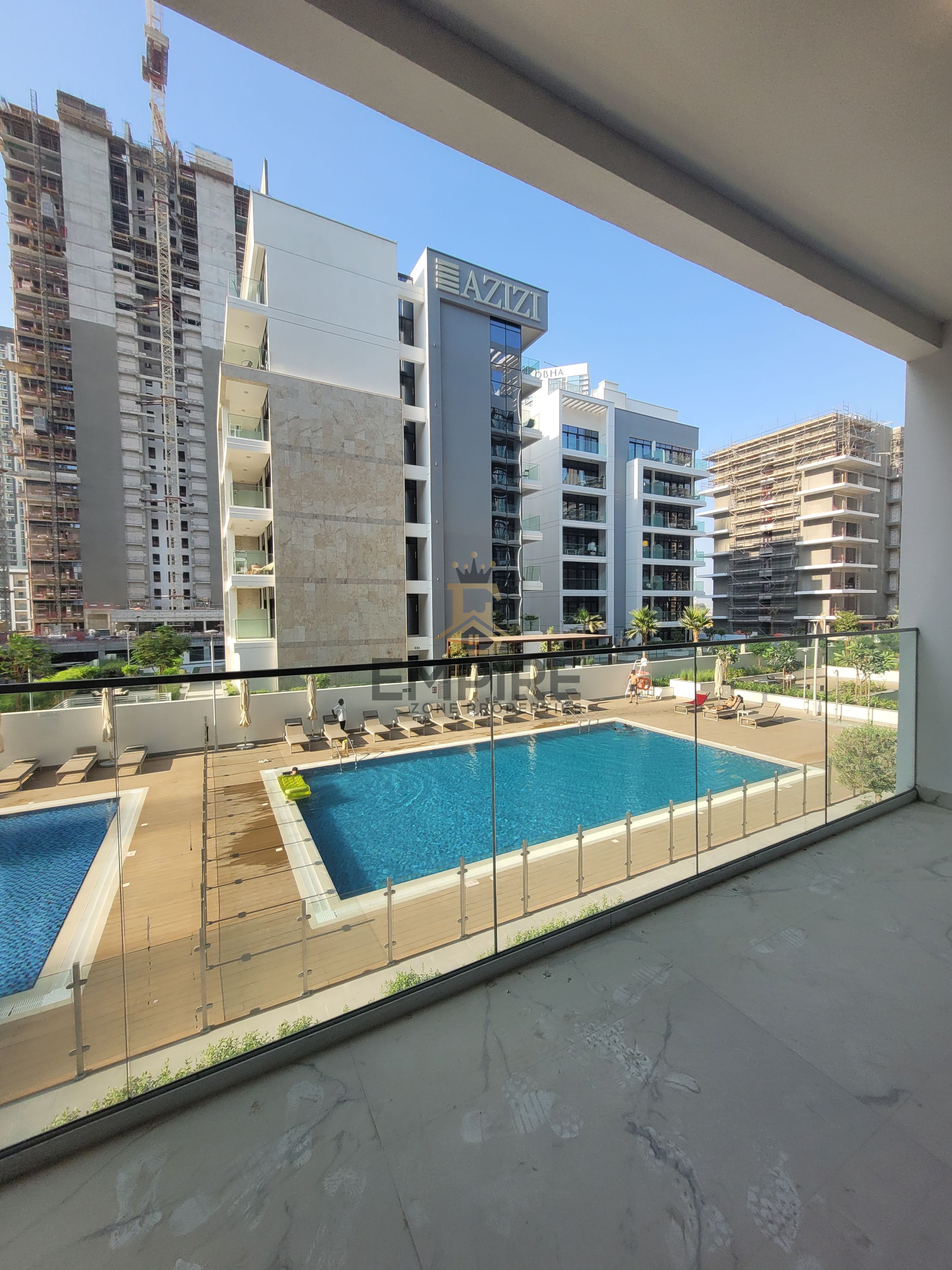 Elagent Living/Brand New Building/Pool View