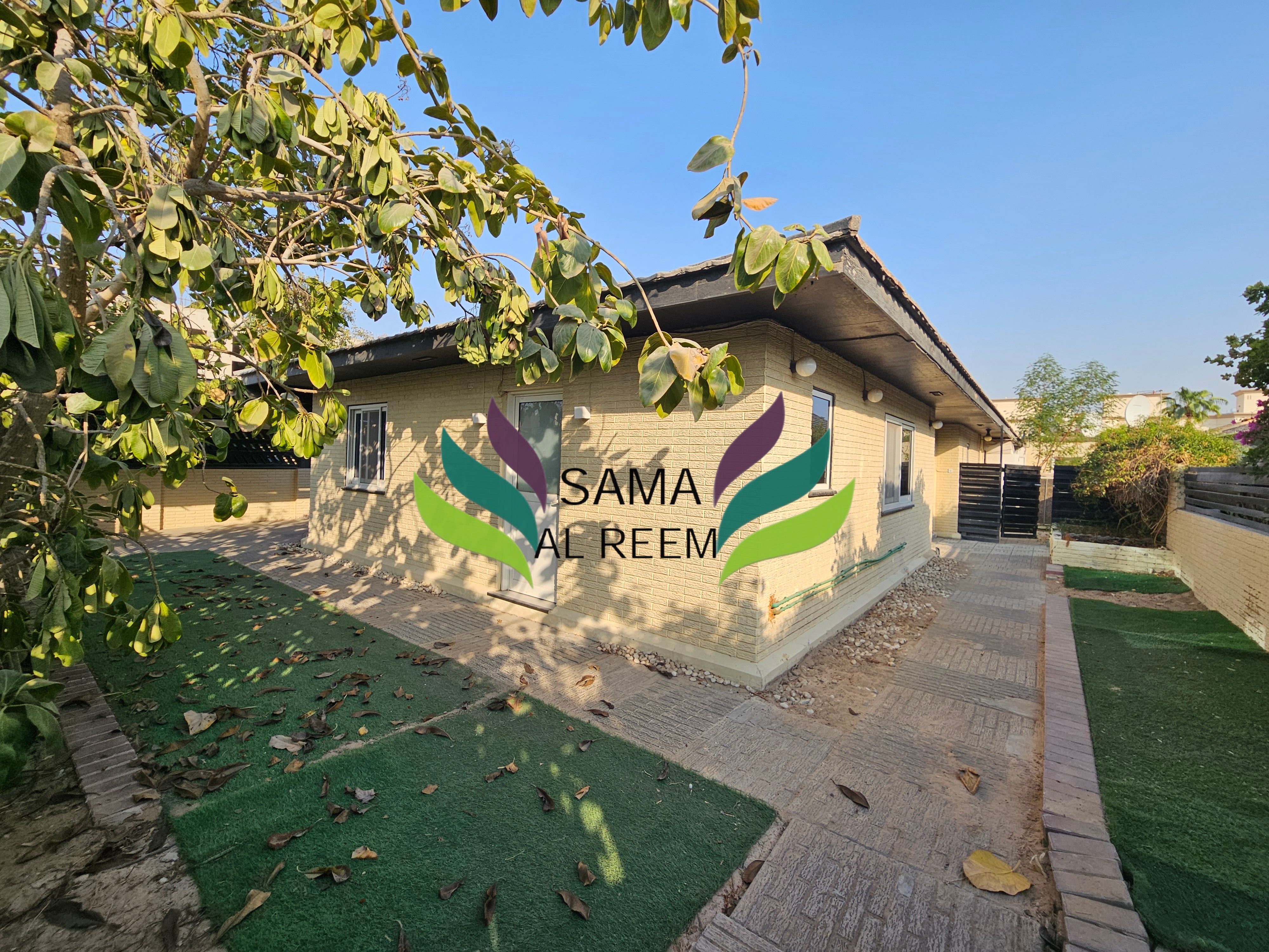 Jumeirah |Villa For Commercial Purpose | Main Road