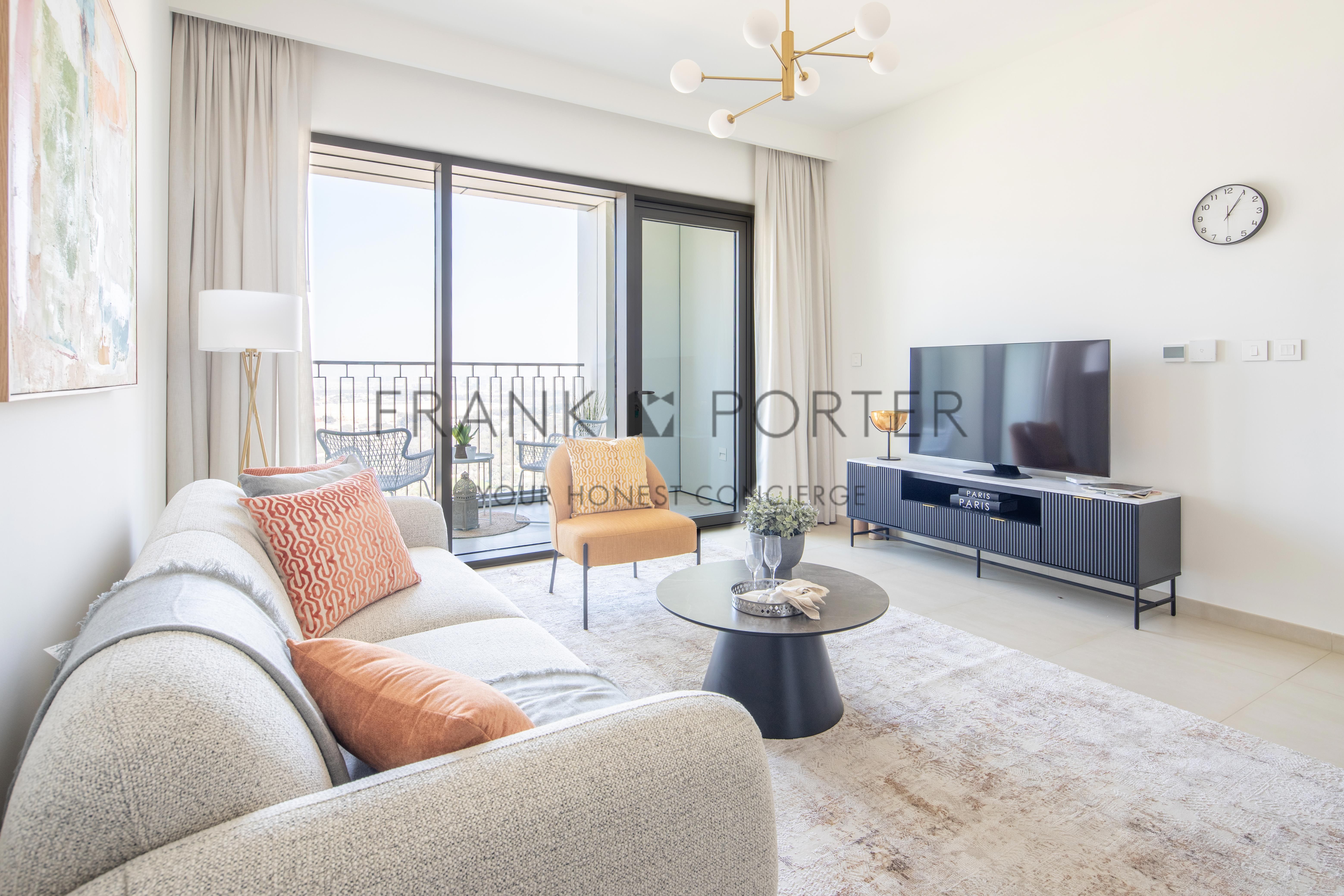 Modern 2BR Apartment in Downtown Dubai - Available Monthly | Weekly | Daily Stay