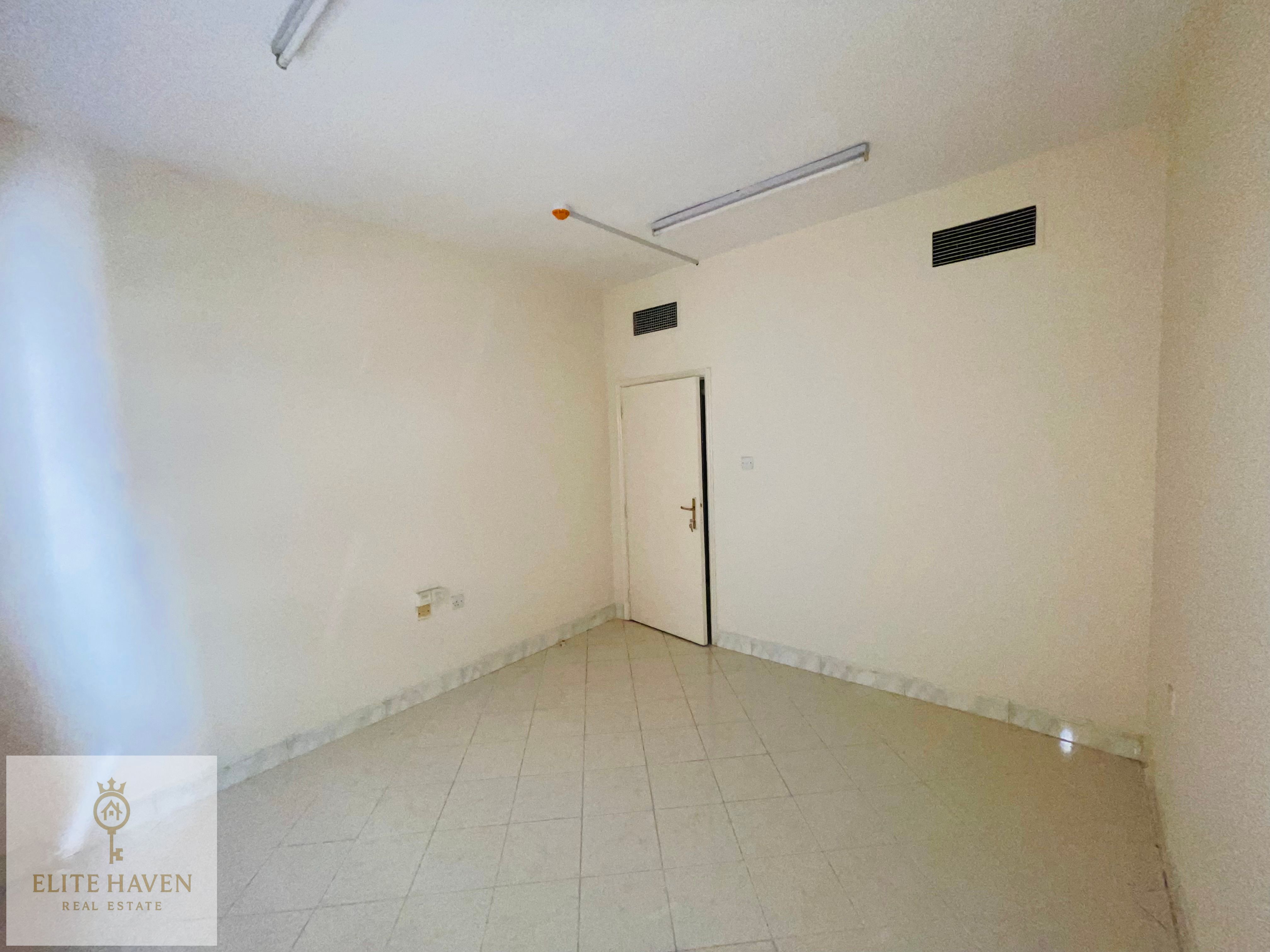 1bhk Apartment family building near to Dubai Border