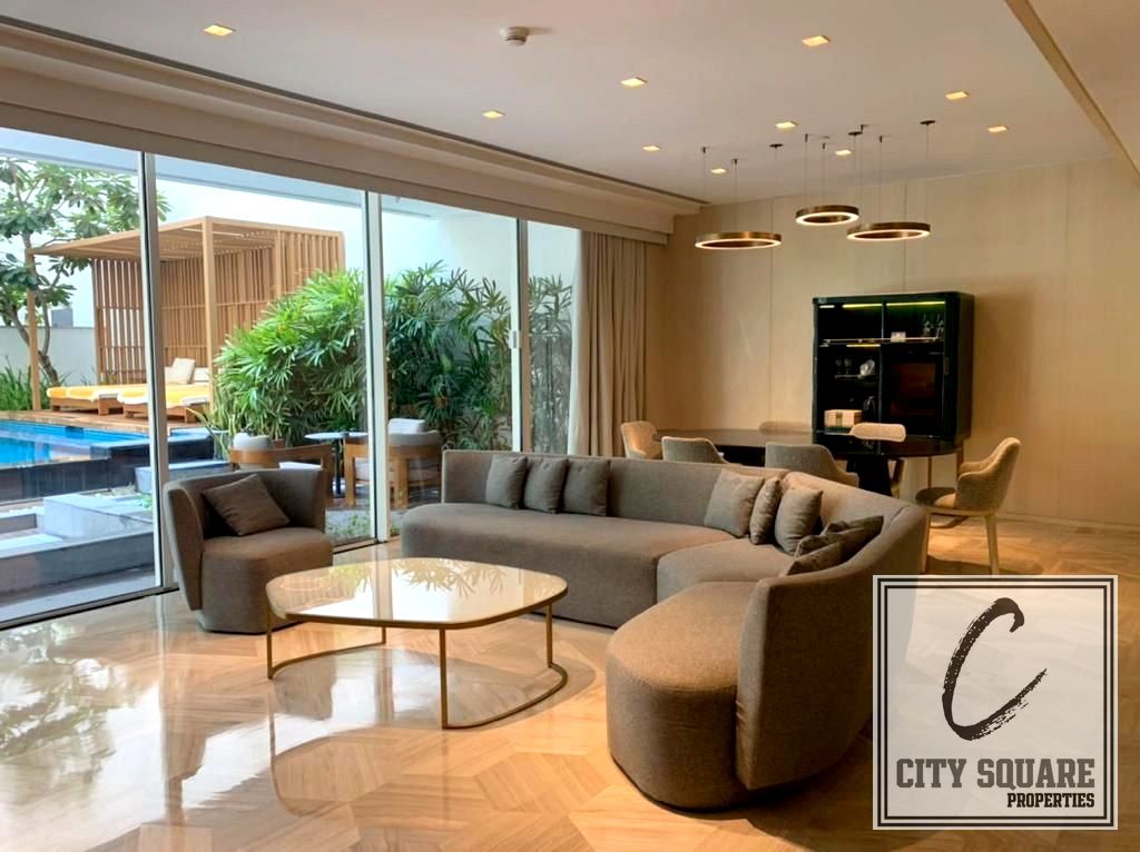 Luxurious Living | Fully Furnished Duplex | Private pool!.
