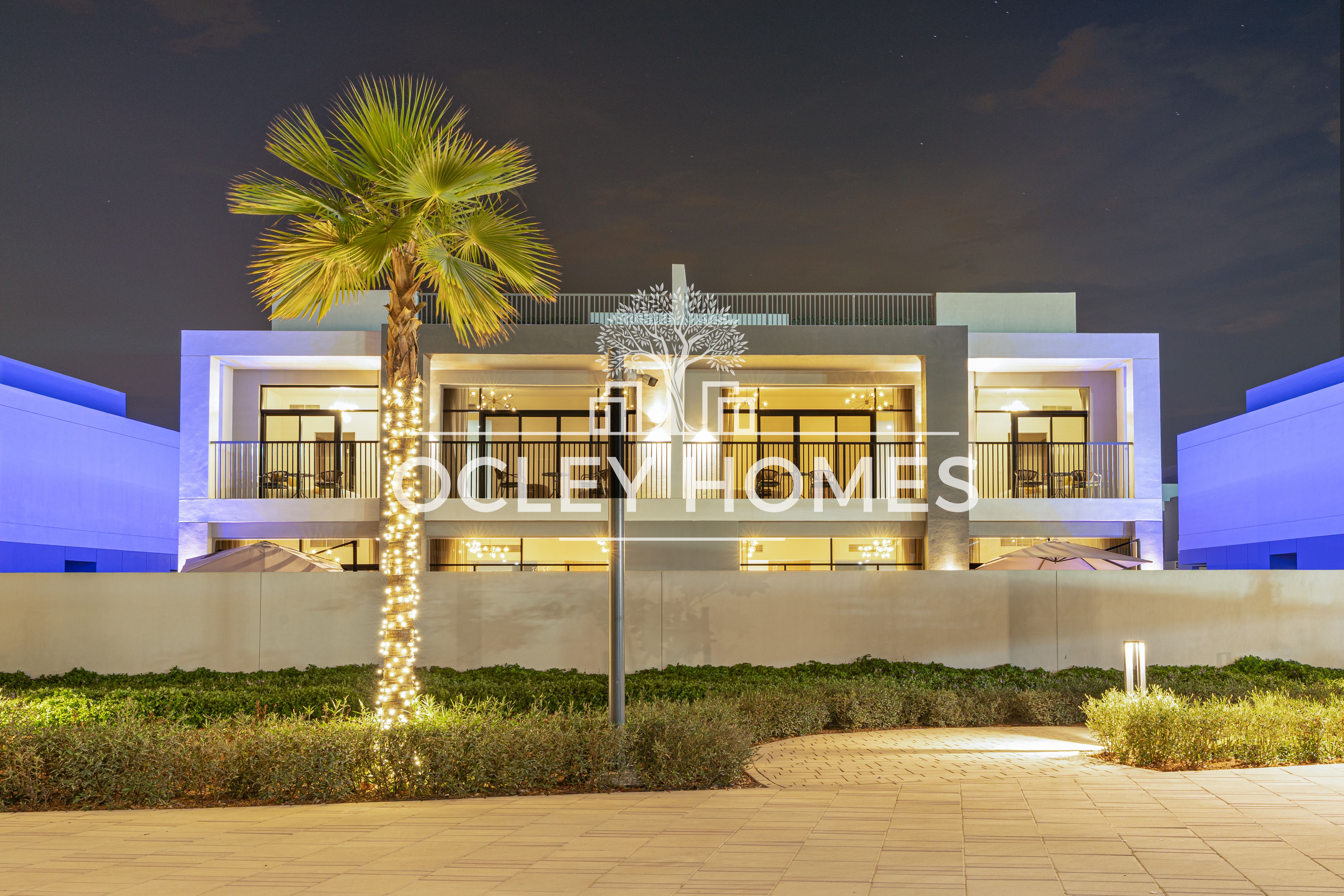 Lagoon Access | Bills Included | Monthly Stays