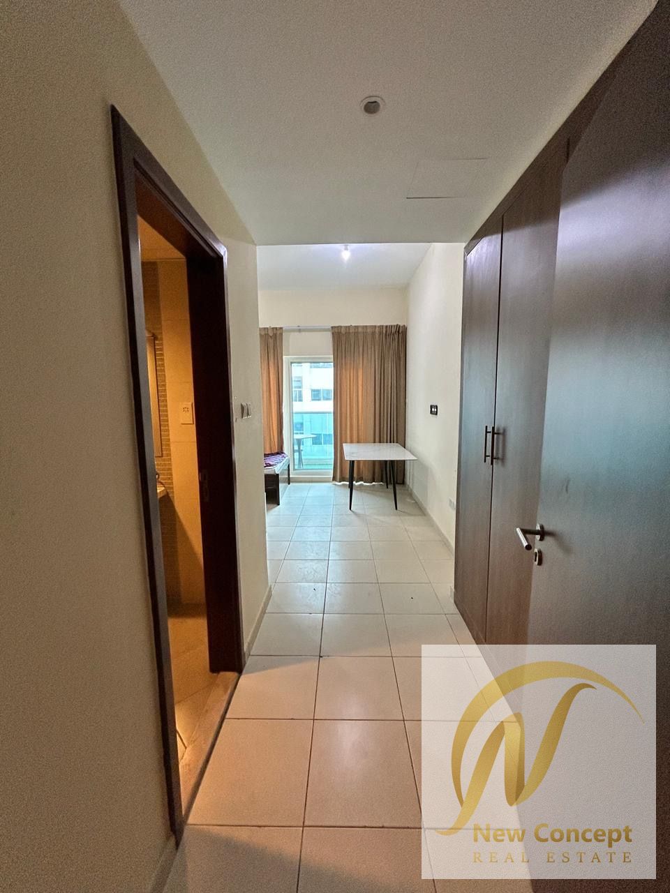 For sale a distinctive resale apartment in Ajman One Tower with a wonderful view of the city and the garden, combining luxury and comfort in a strategic location close to all vital services and facilities.