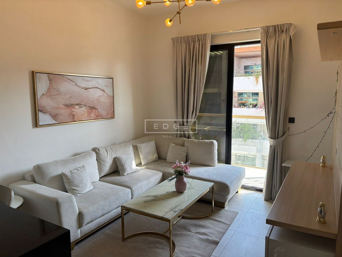 Modern | Bright | Prime Location