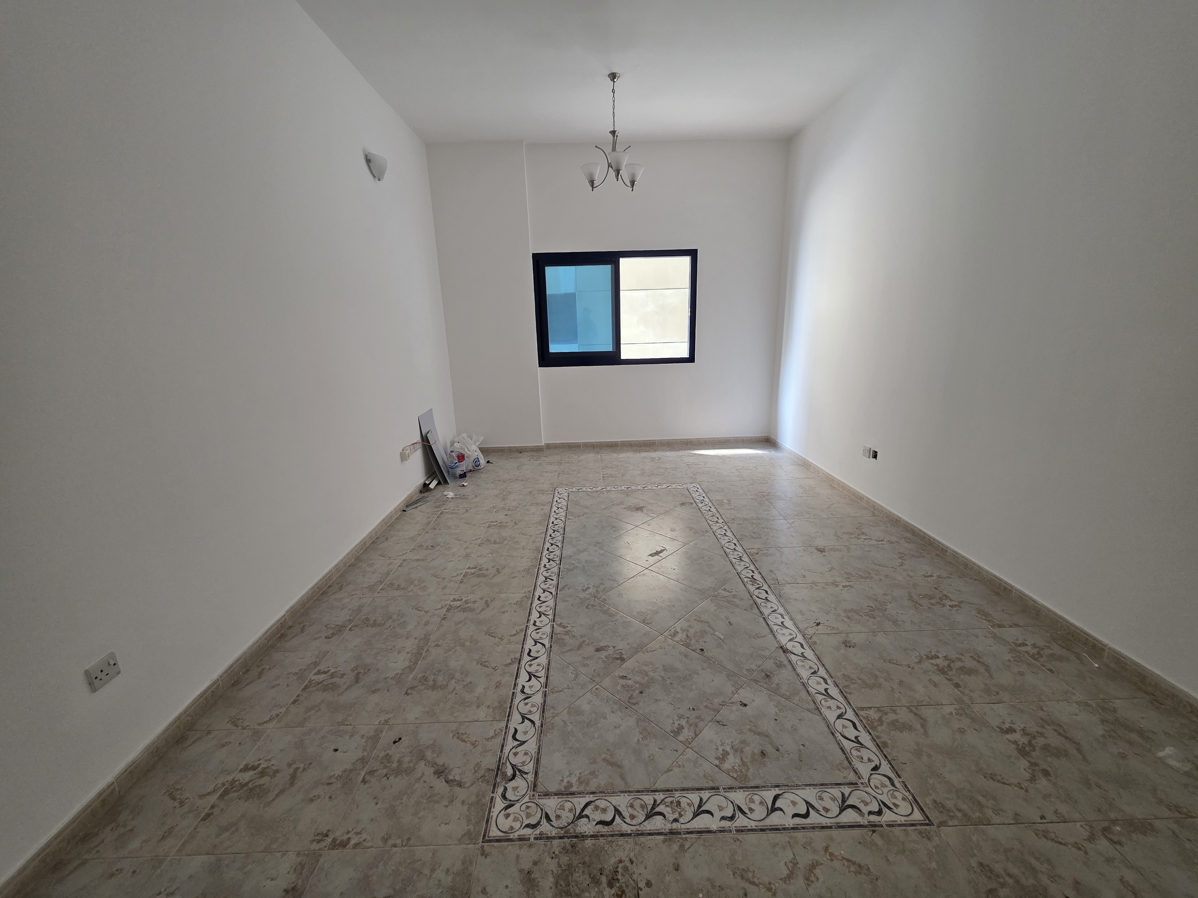 Chiller free // 2bhk spacious unit with wardrobe and close big hall