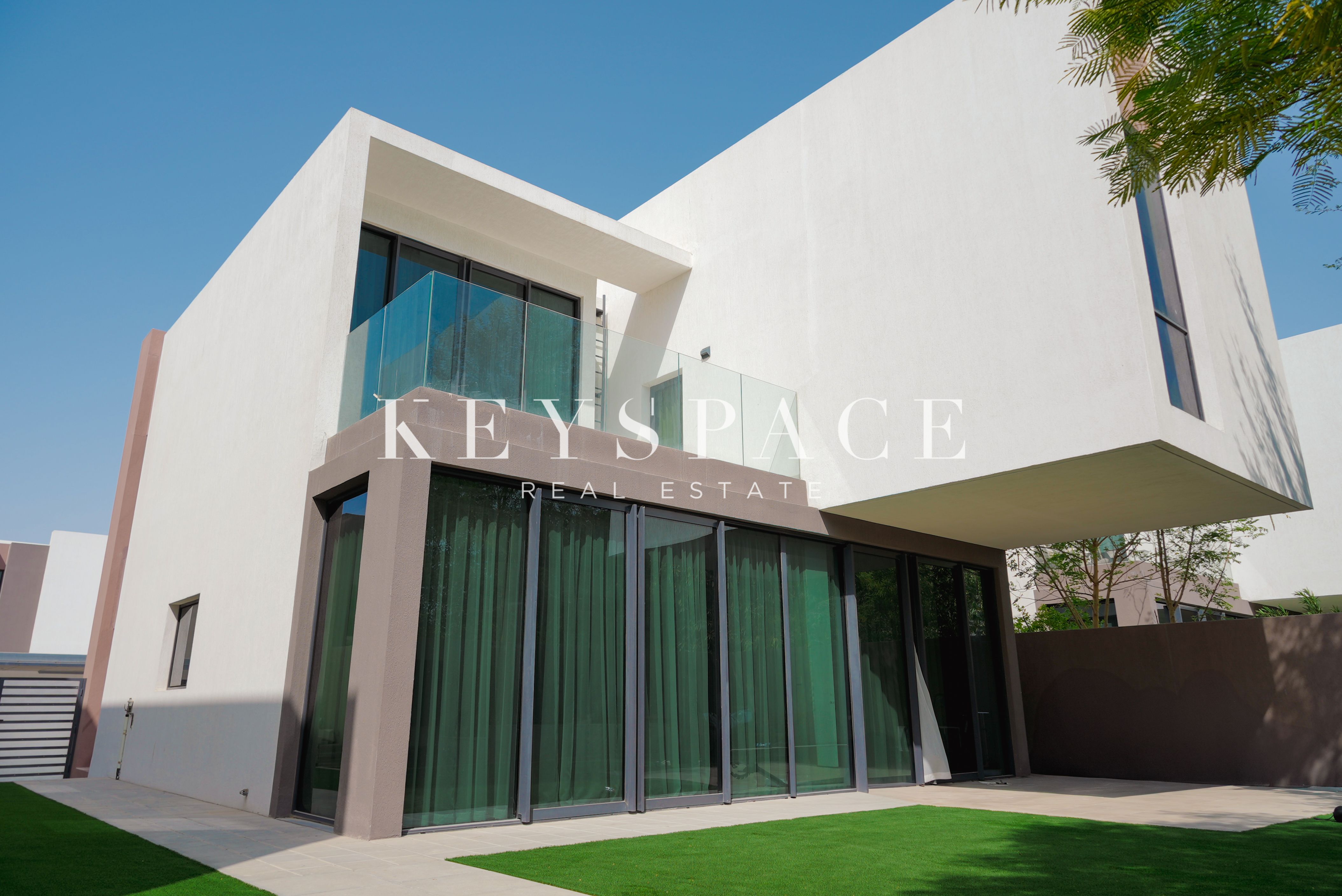 Sophisticated Villa | Prime Location | Resale Opportunity