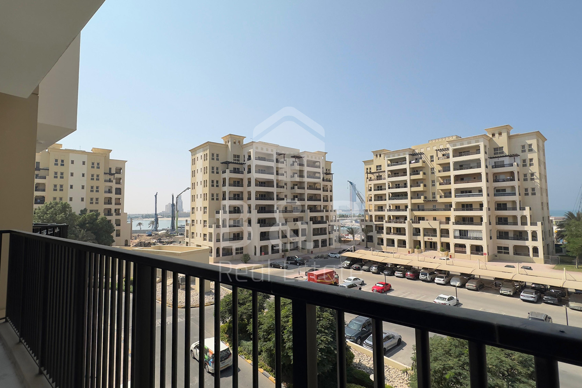 BRAND NEW - Coworking Space with WiFi, Gym, Pool