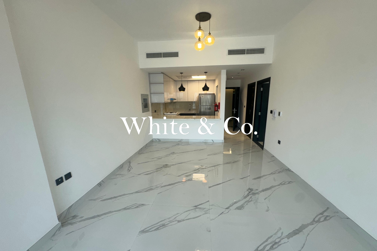 Fully Furnished | Luxury Finish | Ready