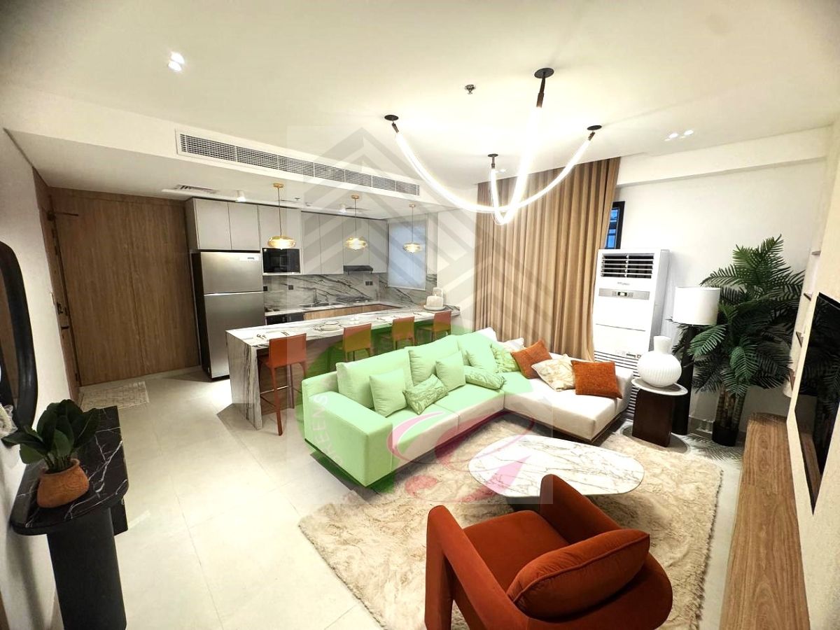 No Commission | Freehold | Near White Sandy Beach | Open View