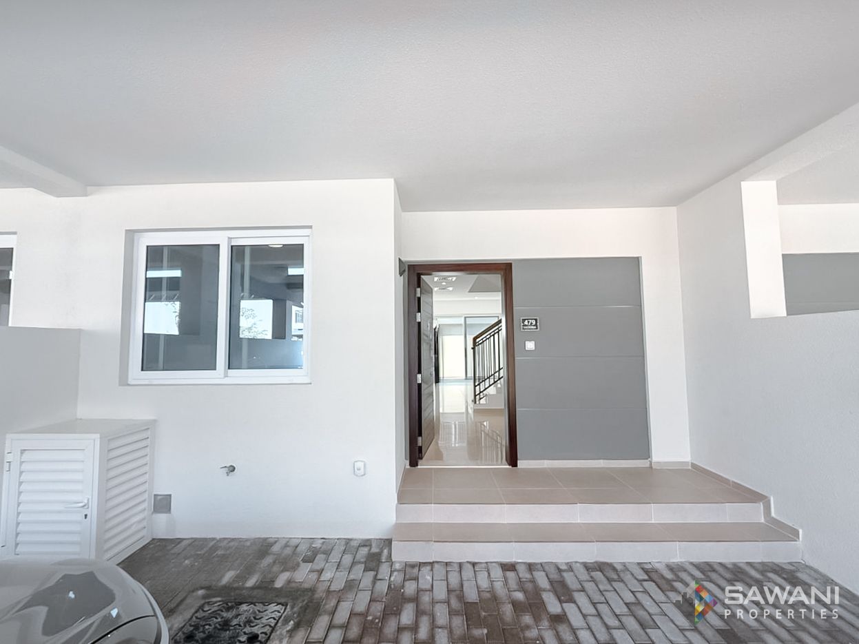 Elegant 3-Bedroom Villa | Corner Unit | 1,208 Sq. Ft