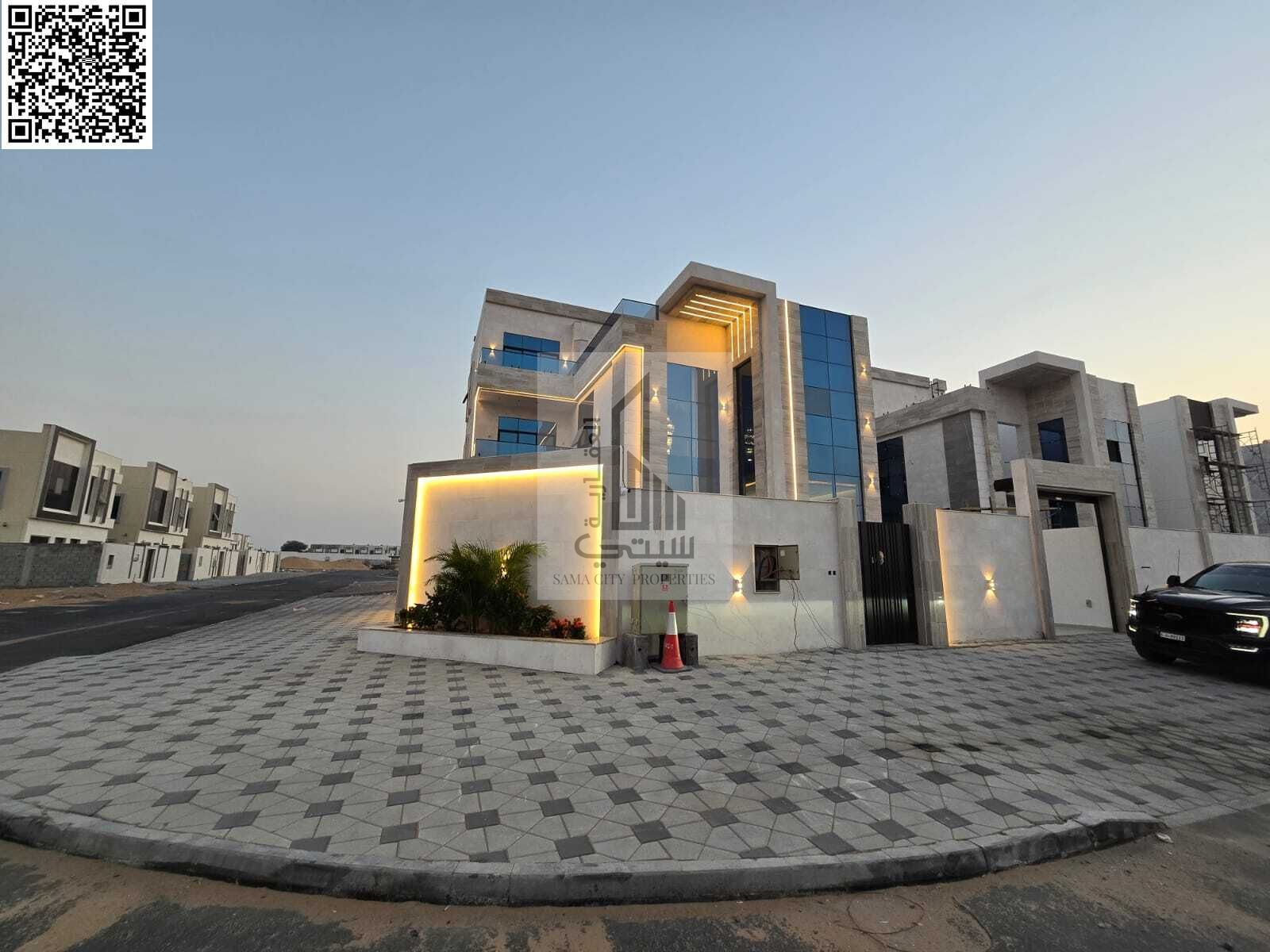 Villa for sale in Al Helio 2 Features: • 6 master bedrooms • Majlis with bathroom • Living room with bathroom • Main kitchen • Maid's room • Large s