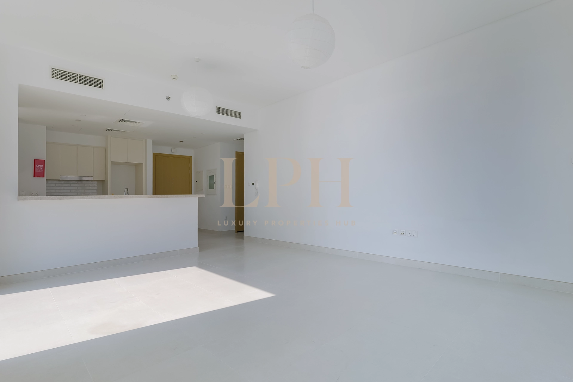 Spacious Layout | High Floor | Vacant
