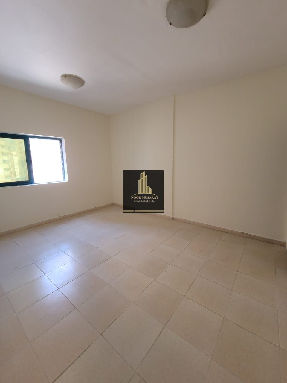 One moth free Spacious 2bedroom With 2 Washroom + Just In 40k For Family Close to nahda park Al Nahda Shj Call ameer