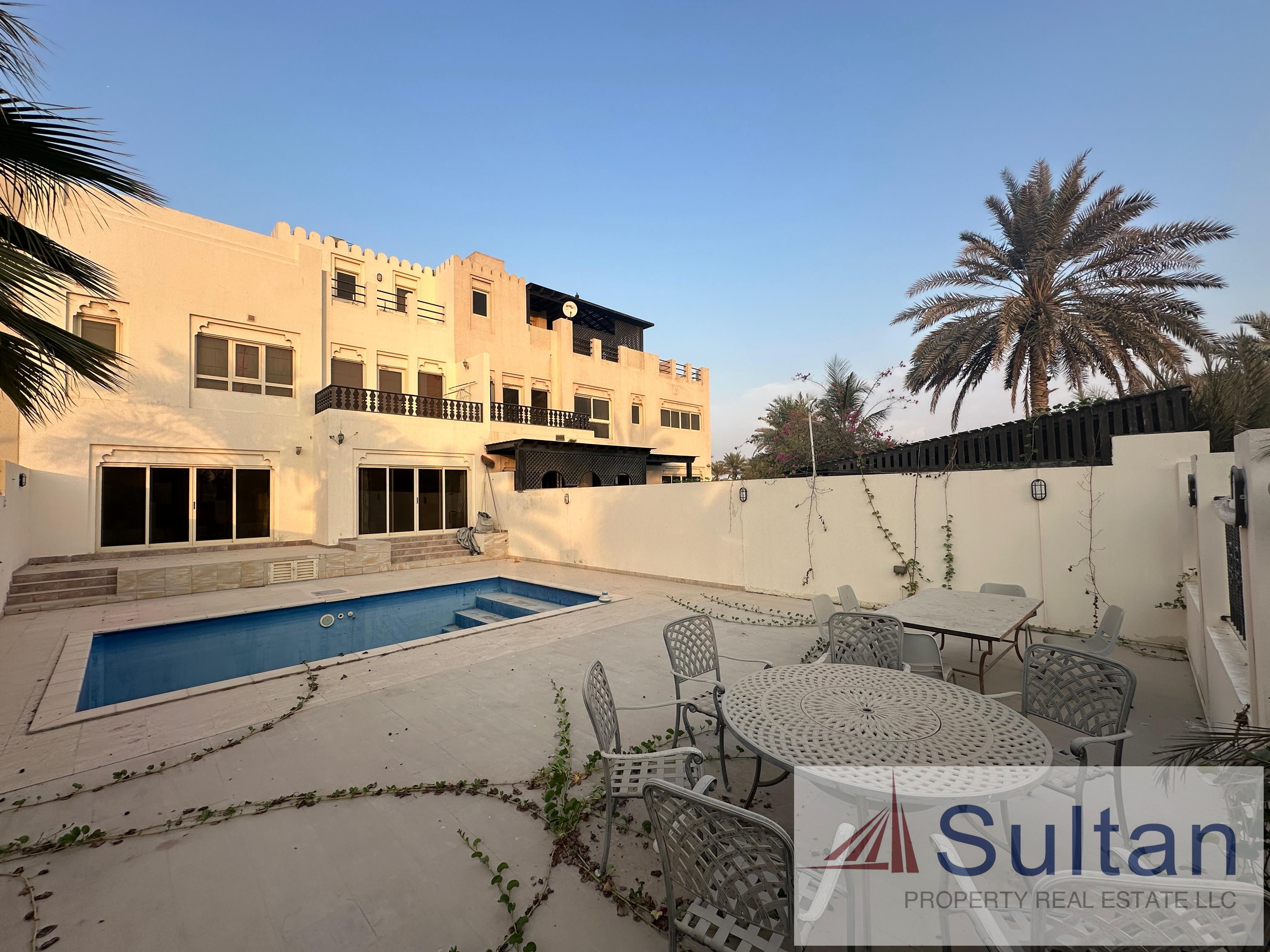 Elegant 3BR Townhouse, Prime Village Location, RAK