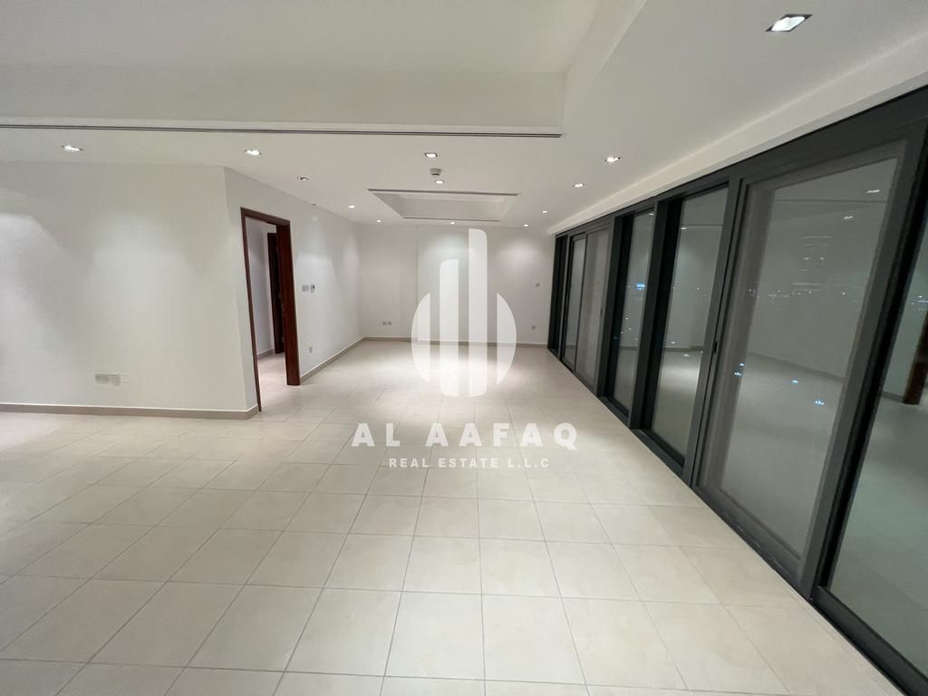 Spacious 3BHK| Master Bedroom | AC Chiller free | Parking free