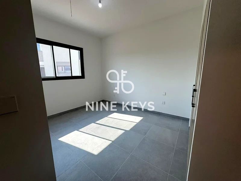 Exclusive Townhouse | Modern Living | La Violeta 2 | Brand New
