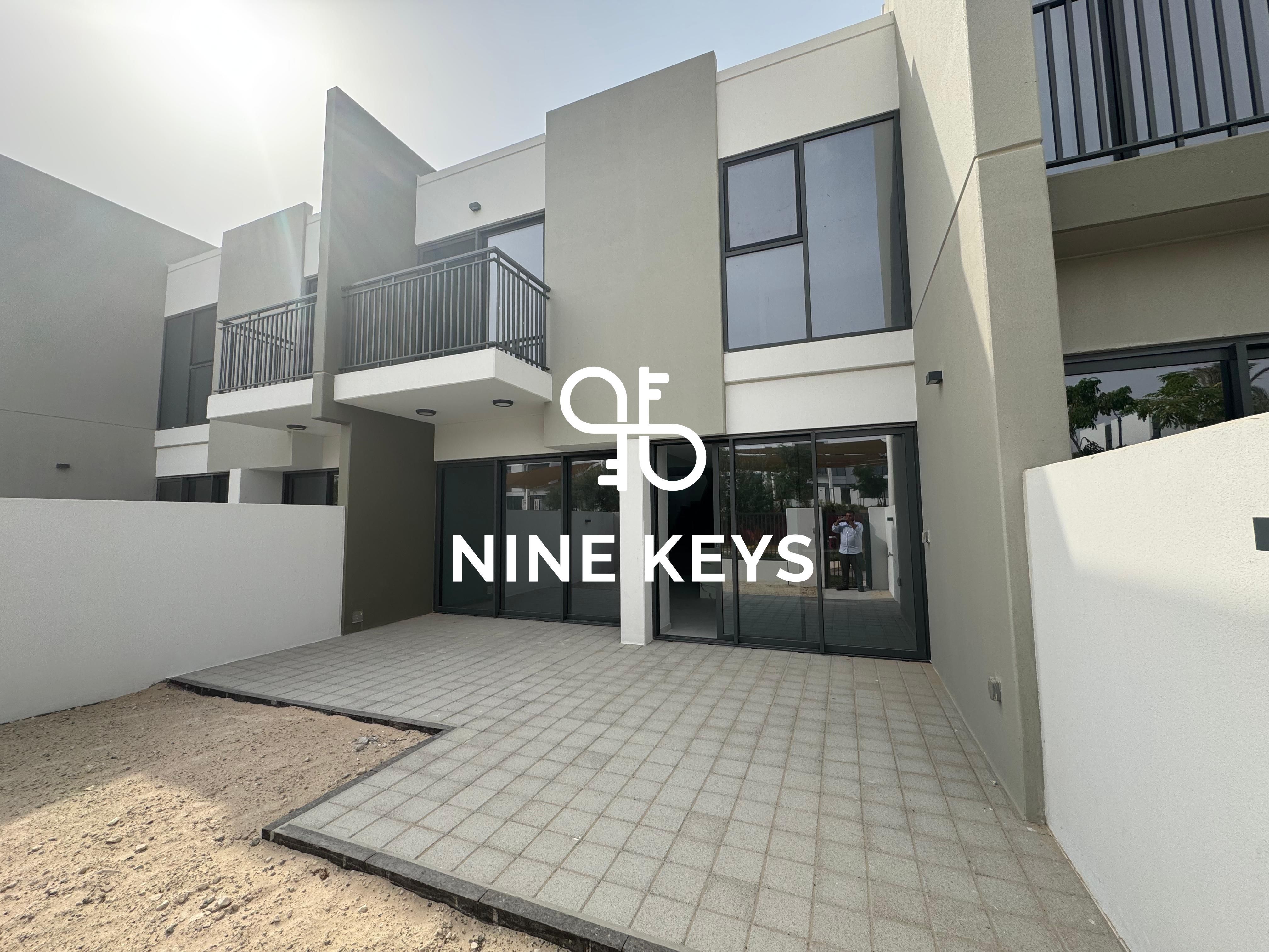 Hot Property | 3BR Townhouse Villa for Rent in Villanova | Green Belt Facing