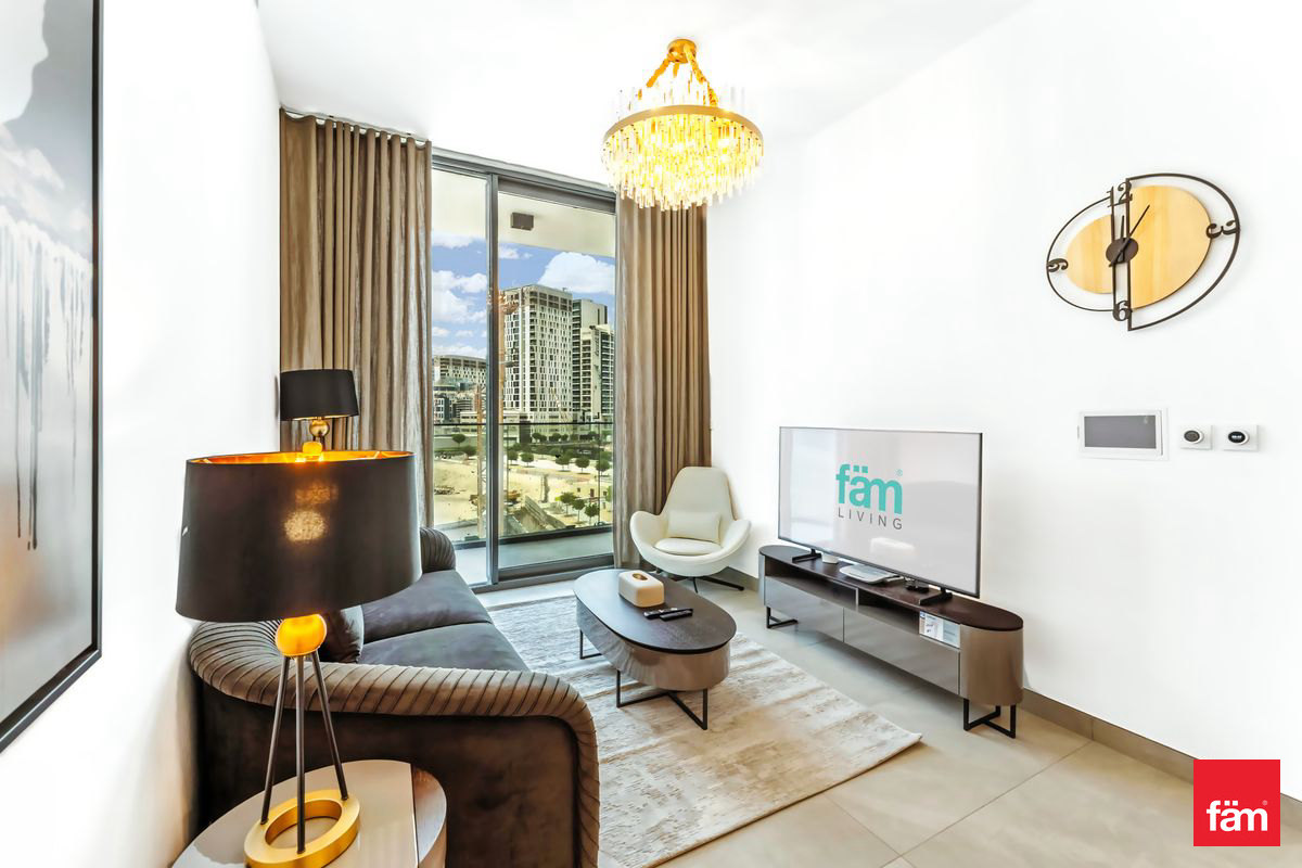 Fully Furnished | Ready to move in | Bright Home