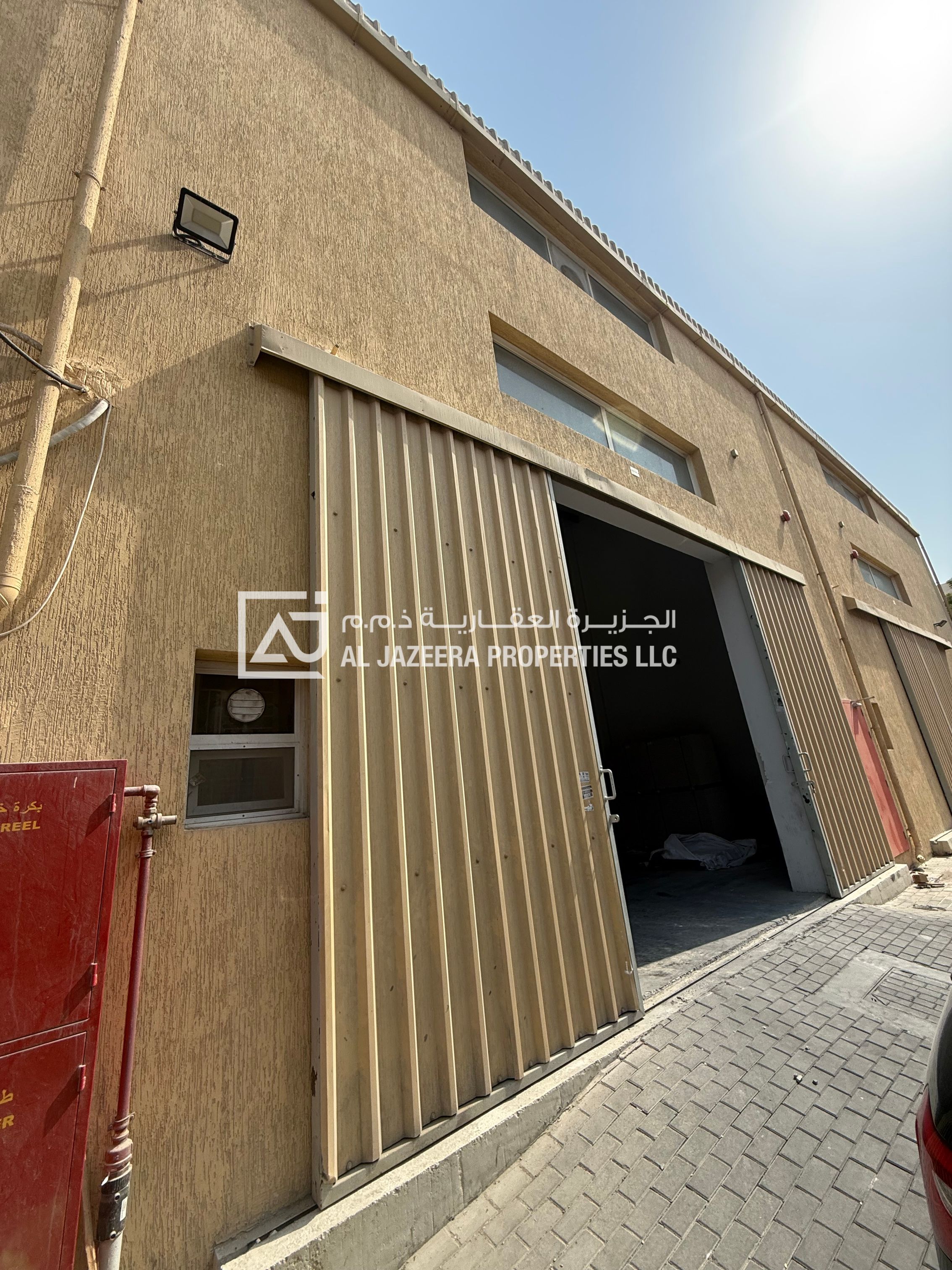 BRAND NEW 3000 SQ FT WAREHOUSE WITH 35 KVA ELECTRICITY & WATE attach washroom AVAI. . .
