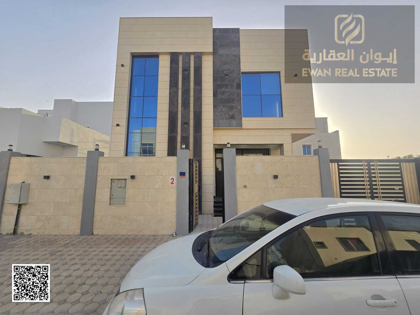 Villa for annual rent in Ajman Al Helio 2, consisting of 5 rooms, a living room, a hall, 7 bathrooms, split air conditioning, luxurious finishing, clo