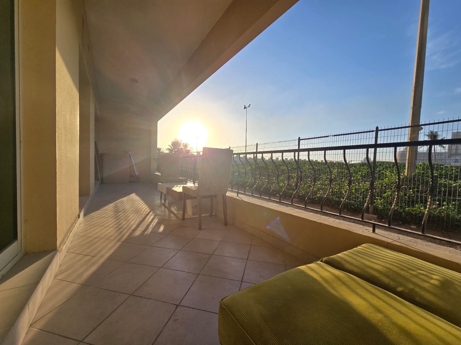 Amazing Golf Course View - Opposite Al Hamra Mall