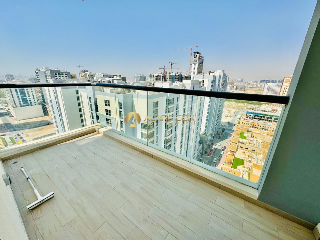 1 bhk but convertable in 2 bed | Prestigious Family Home | Move In or Investment